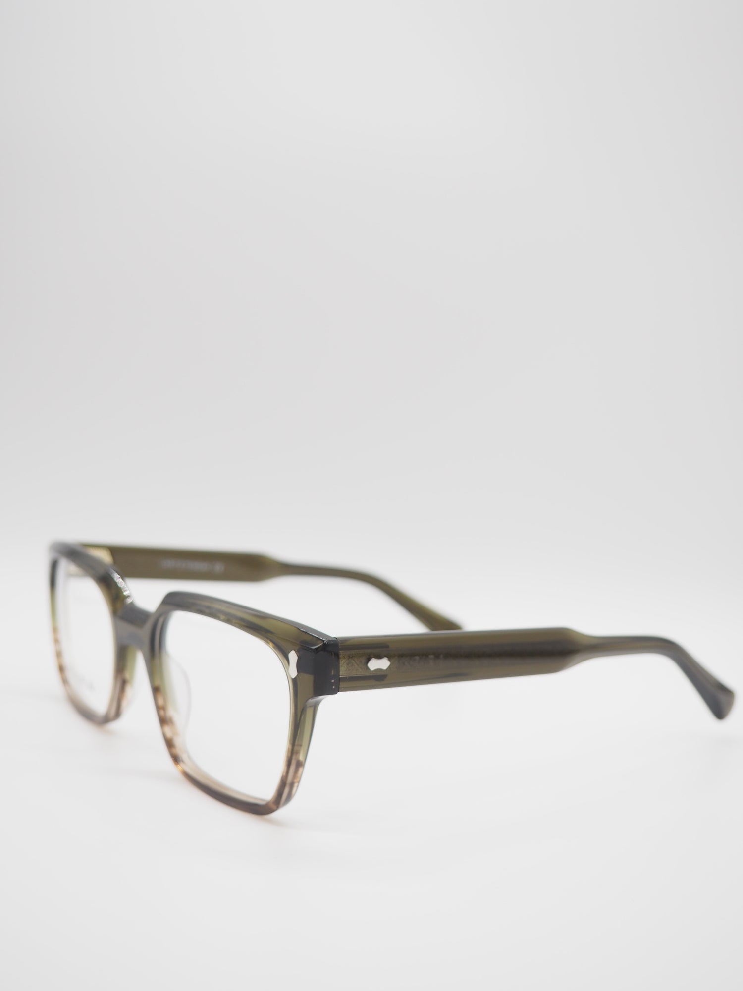 ZHC 8867